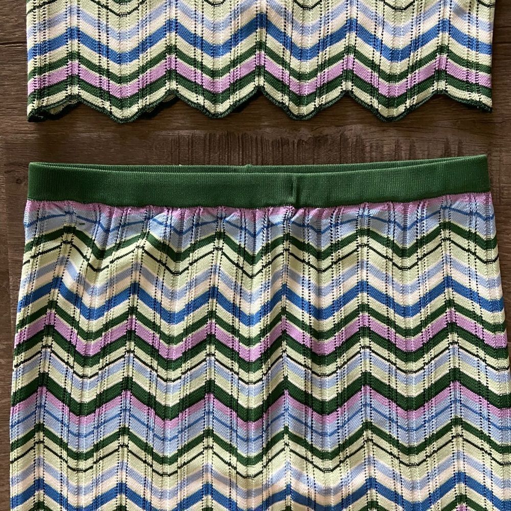 Torn by Ronny Kobo Green Skirt Set - Picture 6 of 7